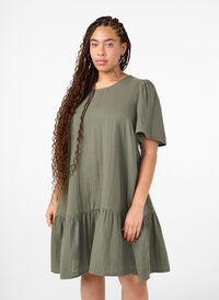 Kortærmet kjole i bomuld med a-snit, Thyme, Model