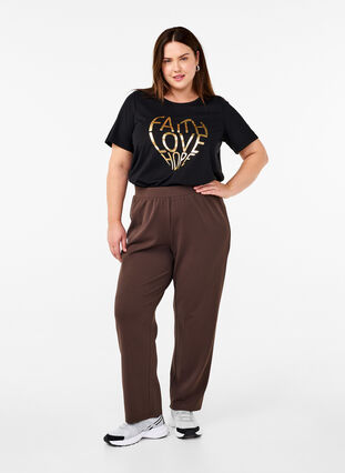 Zizzi FLASH - T-shirt med motiv, Black Gold Faith, Model image number 2