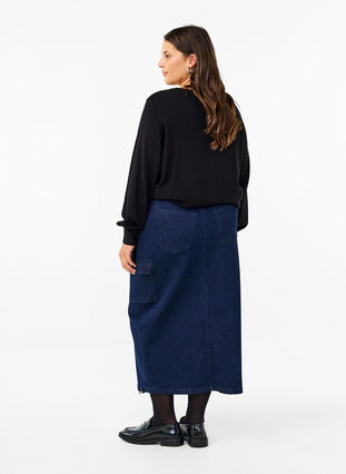 Zizzi Maxi denim nederdel, Dark Blue Denim, Model image number 1