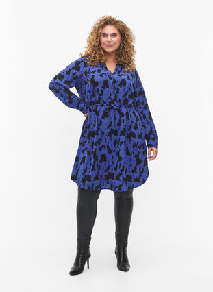 Zizzi Printet kjole med snøre i taljen, Black Blue AOP, Model image number 2