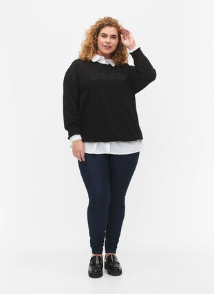 Zizzi Sweatshirt med broderet tekst, Black Copenhagen , Model image number 3