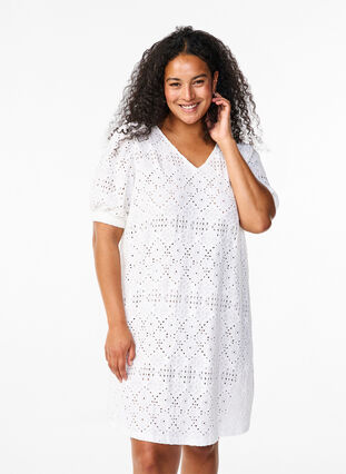 Zizzi Kort kjole med v-hals og hulmønster, Bright White, Model image number 0