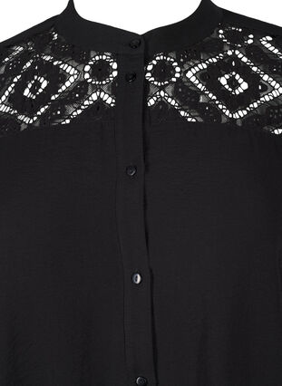 Zizzi Lang viskoseskjorte med blondedetalje, Black, Packshot image number 2