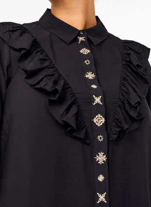 Zizzi Skjortekjole med flæser og broderi, Black, Model image number 2