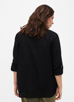 Zizzi Skjortebluse med knaplukning i bomuldsmix med hør, Black, Model image number 1