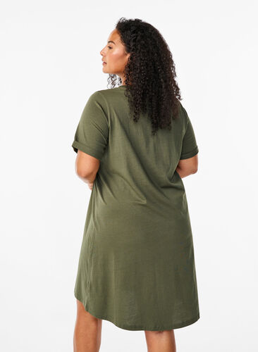 Zizzi T-shirt kjole i bomuld, Thyme, Model image number 1