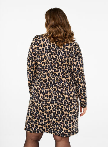 Zizzi FLASH - Langærmet kjole med turtleneck, Leopard Print, Model image number 1