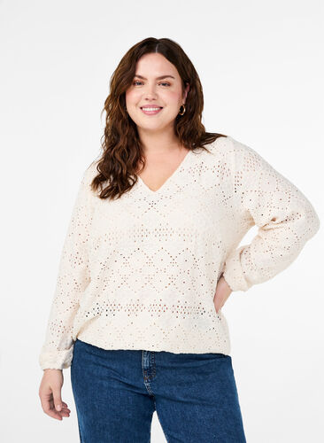 Zizzi Langærmet bluse med v-hals og hulmønster, Antique White, Model image number 0