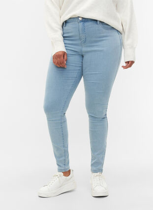 Zizzi Højtaljede super slim Amy jeans, Ex Lgt Blue, Model image number 2