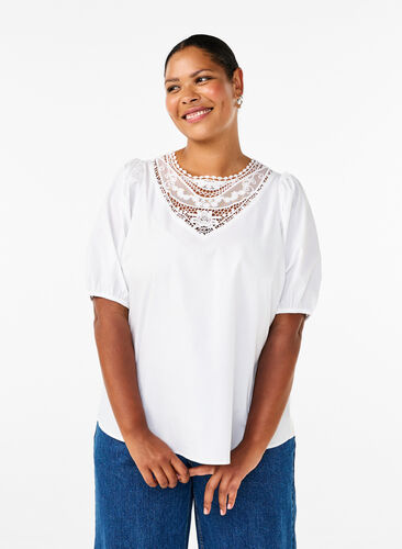 Zizzi Kortærmet bluse med blondedetalje, Bright White, Model image number 0