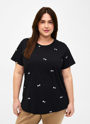 Zizzi T-shirt i økologisk bomuld med sløjfer, Black W. Bow Emb. , Model image number 0