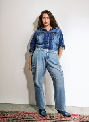 Zizzi Løstsiddende jeans med cargolommer, Light blue, Image image number 0
