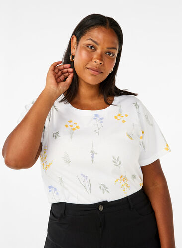 Zizzi T-shirt i økologisk bomuld med blomsterprint, Bright W. AOP, Model image number 0