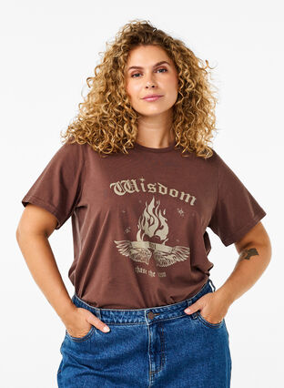 Zizzi T-shirt i økologisk bomuld med print, Brown Wash W. Wisdom, Model image number 0