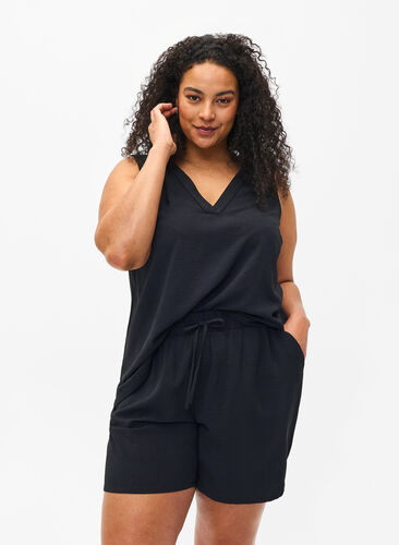 Zizzi Shorts med lommer og elastik i taljen, Black, Model image number 0