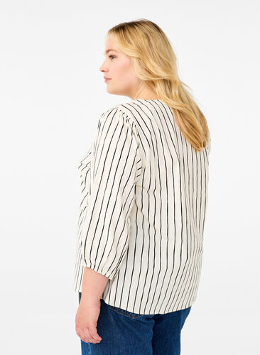 Zizzi 3/4 ærmet bluse i bomuld med prikker, Eggnog Black Stripe, Model image number 1