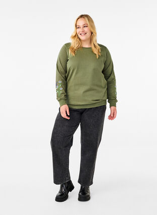 Zizzi Sweatshirt med broderede blomster, D. L. Green W. emb., Model image number 2