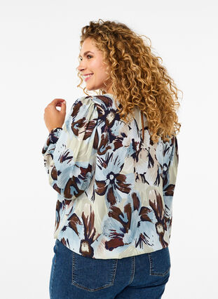 Zizzi Langærmet bluse med print og knap, Grey Flower AOP, Model image number 1