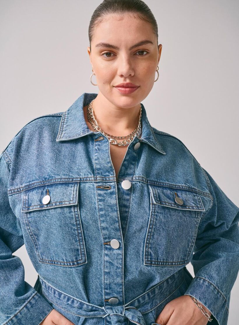 Zizzi Denimjakke med bindebælte, , Model, 2