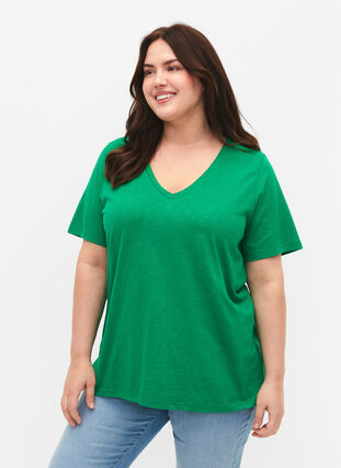 Zizzi Kortærmet basis t-shirt med v-hals, Jolly Green, Model image number 0