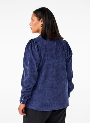 Zizzi Fløjlsskjorte med rhinesten knapper, Medieval Blue, Model image number 1