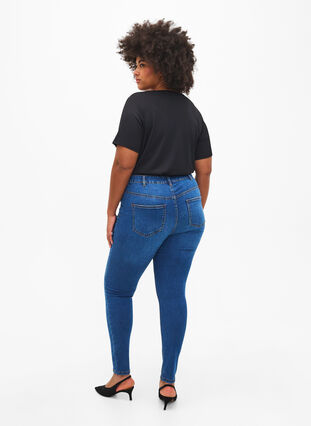 Zizzi Slim fit jeans med sliddetaljer, Blue Denim, Model image number 1