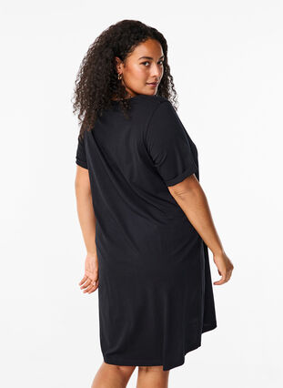 Zizzi T-shirt kjole i bomuld, Black, Model image number 1