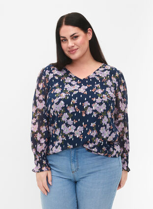 Zizzi Blomstret bluse med lange ærmer og v-hals, Blue Small Fl. AOP, Model image number 0