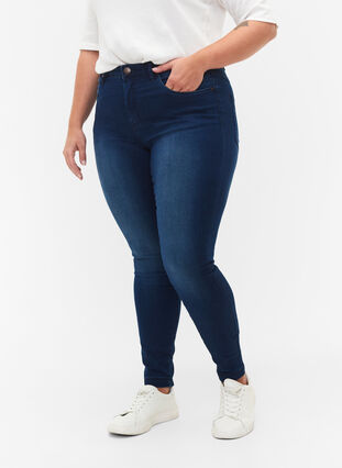 Zizzi Super slim Amy jeans med høj talje, Blue Denim, Model image number 2