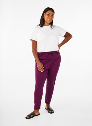 Zizzi Cropped Maddison bukser, Potent Purple, Model image number 0