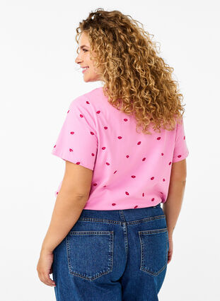 Zizzi T-shirt i økologisk bomuld med hjerter., Rose Bl. Lips Emb. , Model image number 1