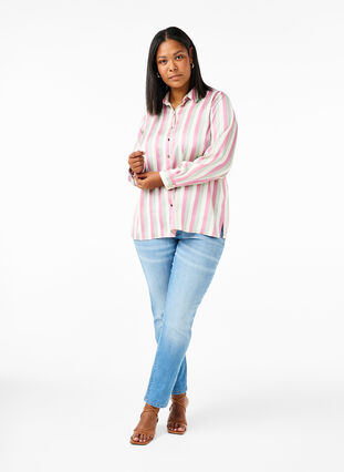 Zizzi Stribet satinskjorte med krave, Rose Stripe, Model image number 2