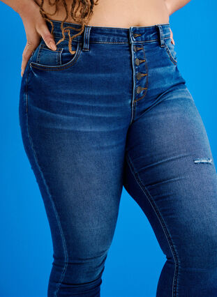 Zizzi Højtaljede Amy jeans med knapper, Blue denim, Image image number 1