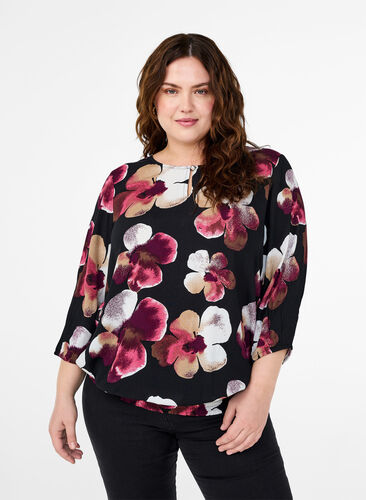 Zizzi Viskosebluse med print og smock, Black Pink FlowerAOP, Model image number 0