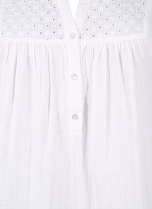 Zizzi Bluse i bomuld med broderi anglaise og 3/4 ærmer, Bright White, Packshot image number 2