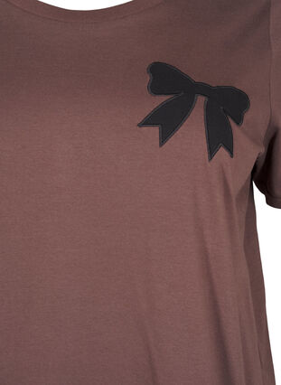 Zizzi Bomulds t-shirt med sløjfe, C. Martini W. Black, Packshot image number 2