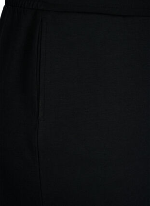 Zizzi Shorts i modal-mix med lommer, Black, Packshot image number 3