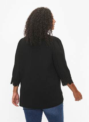 Zizzi Viskoseskjorte med v-udskæring, Black, Model image number 1
