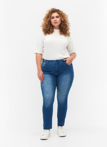Zizzi Slim fit Emily jeans med normal talje, Light blue, Model image number 0