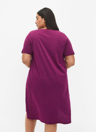 Zizzi Kortærmet natkjole i økologisk bomuld , Dark Purple Relax, Model image number 1