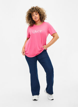Zizzi FLASH - T-shirt med motiv, Hot Pink Amour, Model image number 2