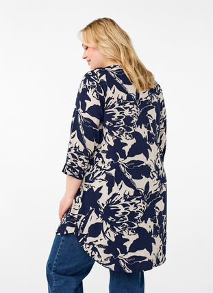 Zizzi Tunika med print og 3/4 ærmer, Navy Blazer AOP, Model image number 1