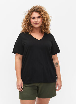 Zizzi Kortærmet basis t-shirt med v-hals, Black, Model image number 0