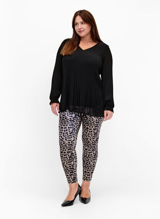 Zizzi Velour leggings med leoprint, Leopard, Model image number 2