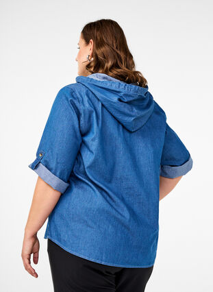 Zizzi Denim bluse med hætte, Medium Blue Denim, Model image number 1