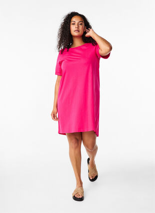 Zizzi T-shirt kjole i bomuld, Bright Rose, Model image number 2