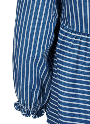 Zizzi Stribet denimbluse med bindebånd foran, Blue Denim Stripe, Packshot image number 3
