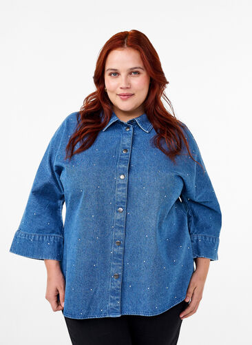 Zizzi Denimskjorte med rhinsten og 3/4 ærmer, Bl. Denim Rhinestone, Model image number 0