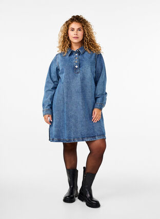 Zizzi Kort denimkjole med a-shape og lange ærmer, Blue Denim, Model image number 2