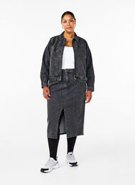 Nederdel i denim med slids foran, Dark Grey Denim, Model